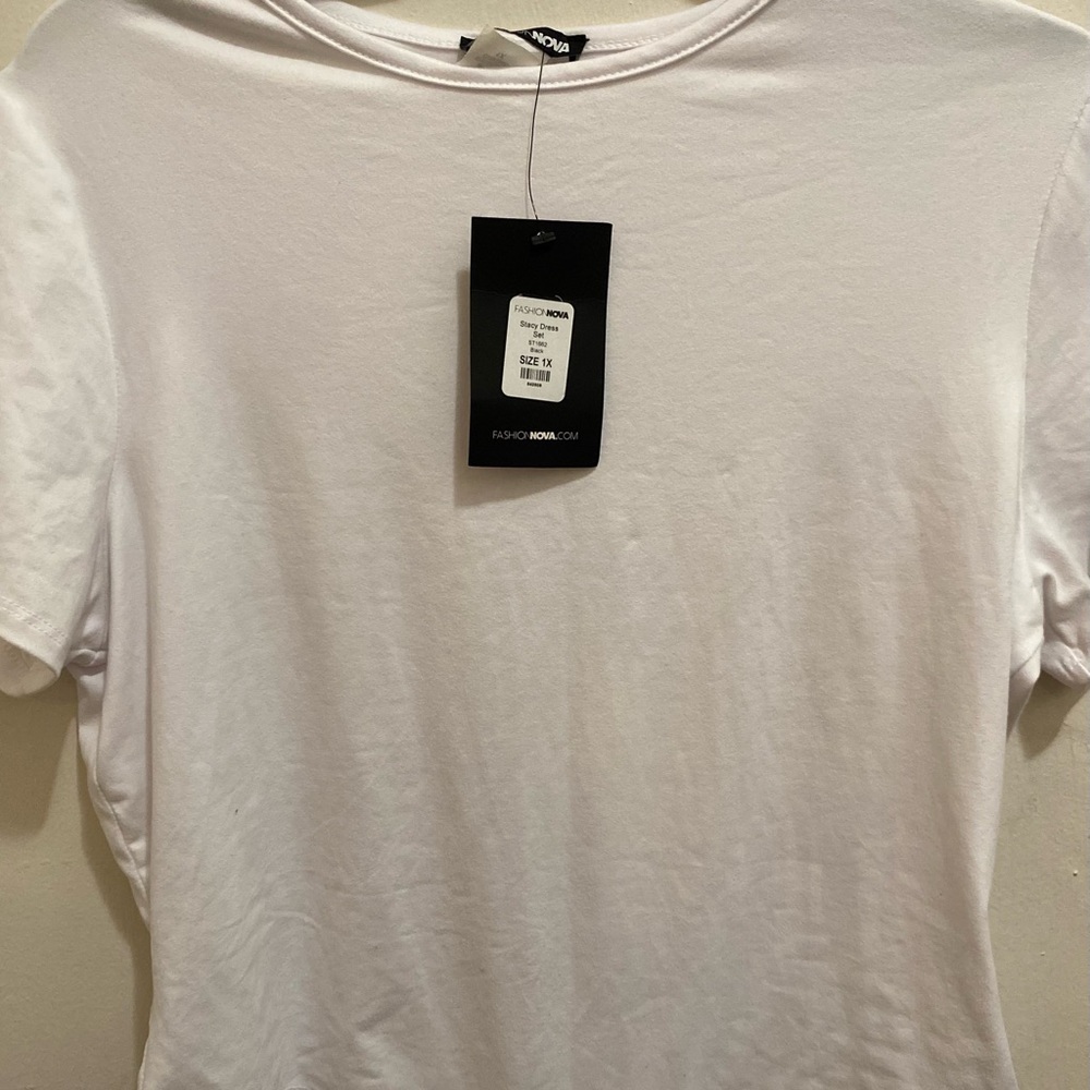 Fashion nova short sleeve bodysuit